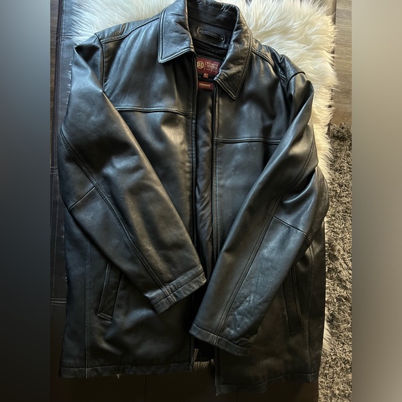 Men’s Leather Jacket - Picture 1 of 3